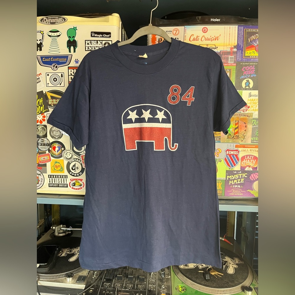 Vintage 80s Ronald Reagan Republican Elephant Tee
